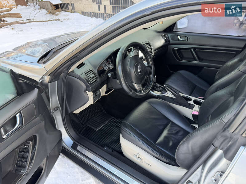 Універсал Subaru Outback 2007 в Миронівці