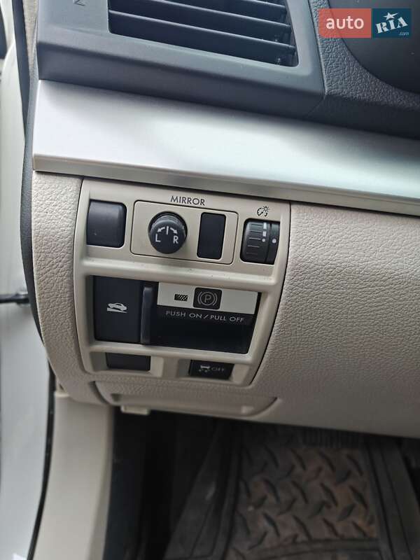 Универсал Subaru Outback 2013 в Черкассах