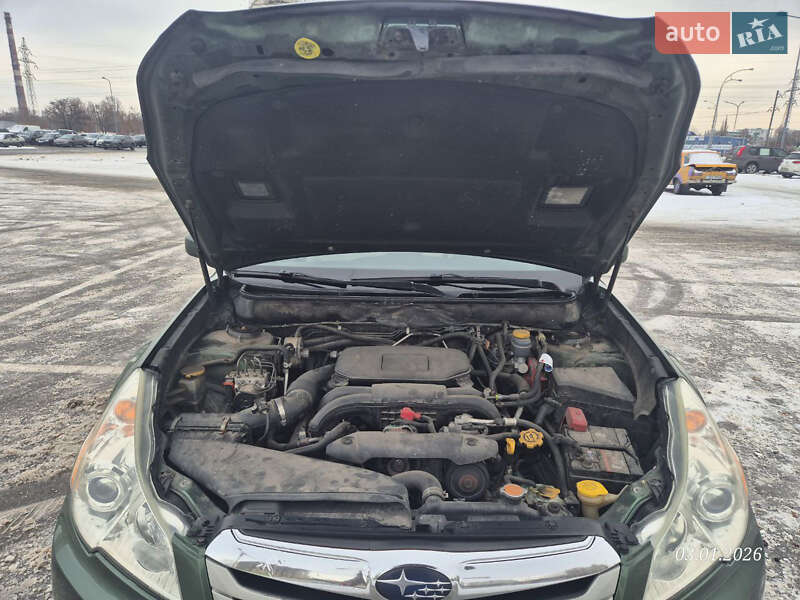 Универсал Subaru Outback 2010 в Киеве