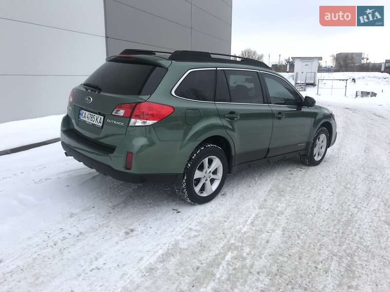 Універсал Subaru Outback 2012 в Києві