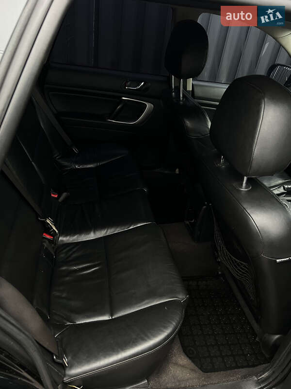 Универсал Subaru Outback 2006 в Киеве