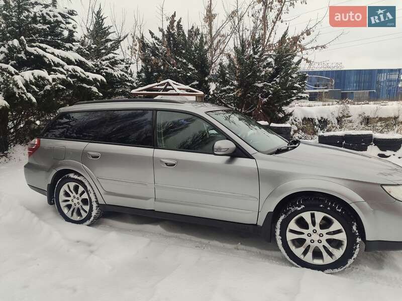 Универсал Subaru Outback 2008 в Харькове