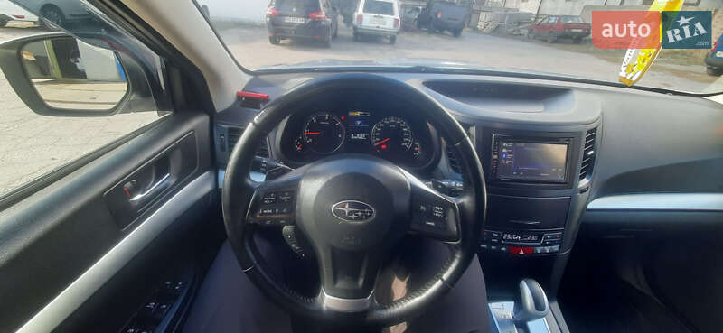 Универсал Subaru Outback 2013 в Павлограде