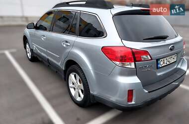Універсал Subaru Outback 2012 в Києві