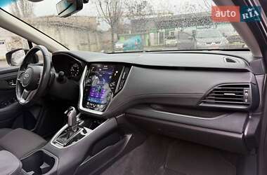 Внедорожник / Кроссовер Subaru Outback 2020 в Днепре