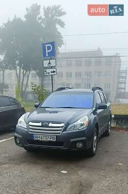 Универсал Subaru Outback 2014 в Березному