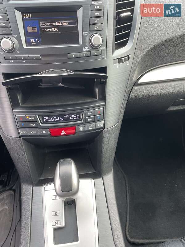 Универсал Subaru Outback 2013 в Львове