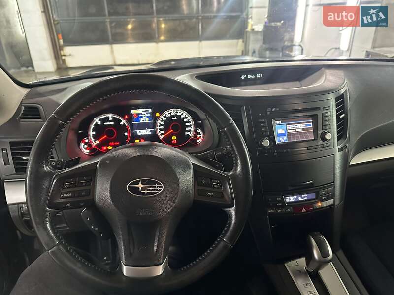 Универсал Subaru Outback 2013 в Львове