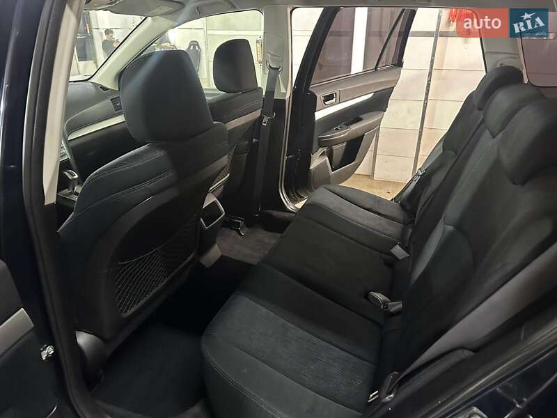 Универсал Subaru Outback 2013 в Львове