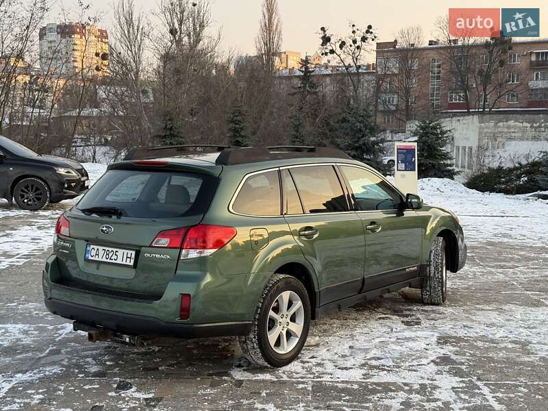 Универсал Subaru Outback 2012 в Черкассах