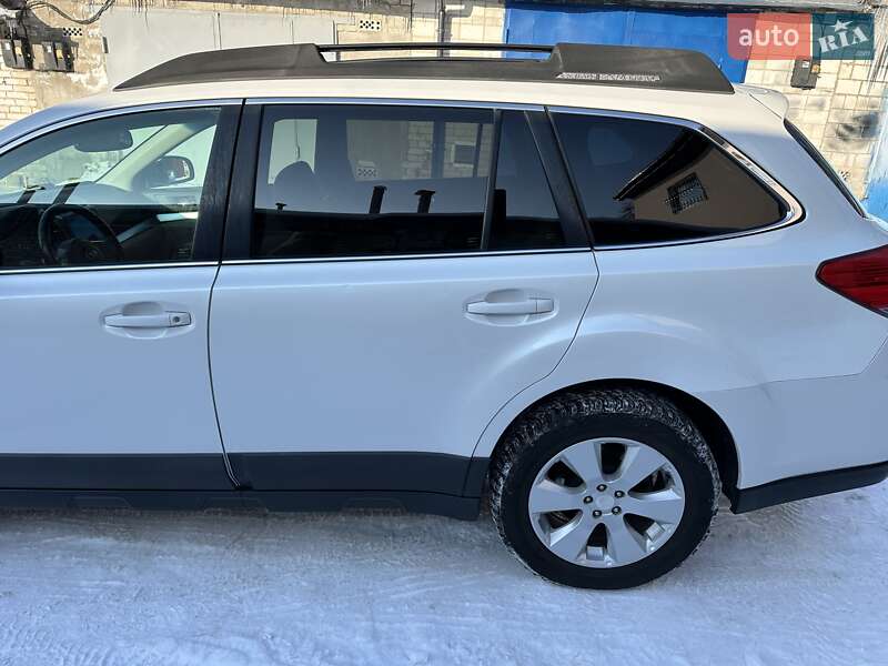 Универсал Subaru Outback 2010 в Обухове фото 9 Универсал Subaru Outback 2010 в Обухове