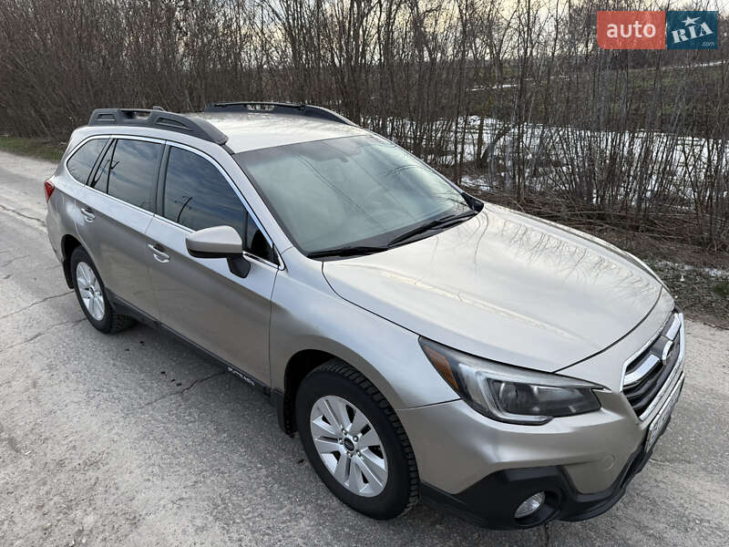 Універсал Subaru Outback 2017 в Кременчуці