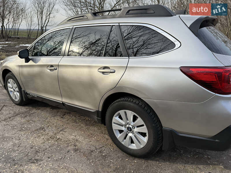 Універсал Subaru Outback 2017 в Кременчуці
