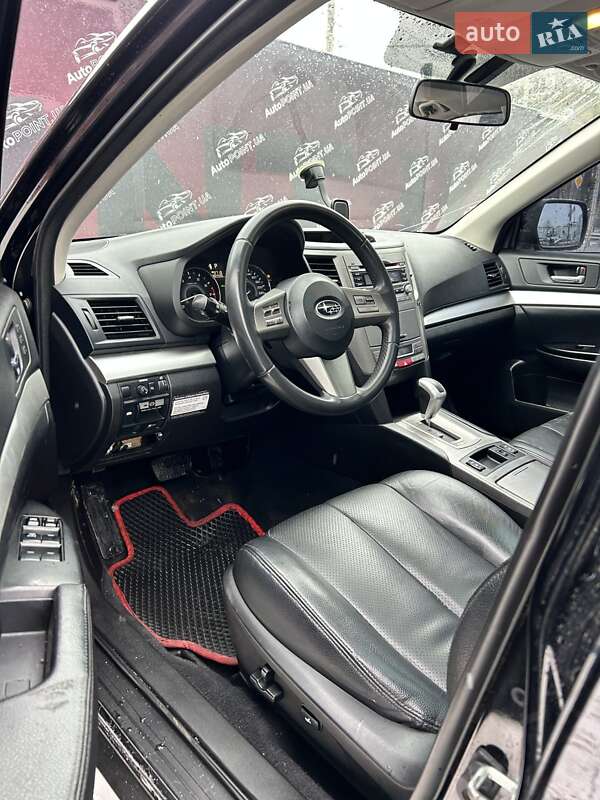 Универсал Subaru Outback 2011 в Сумах