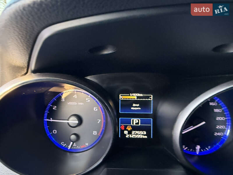 Универсал Subaru Outback 2015 в Хороле