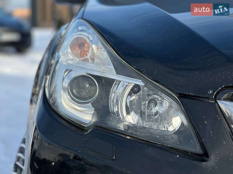 Универсал Subaru Outback 2013 в Киеве