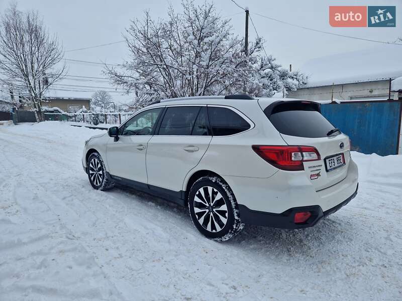 Универсал Subaru Outback 2015 в Виноградове