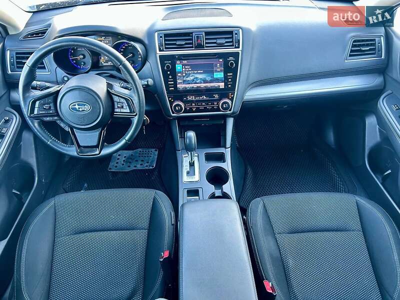 Универсал Subaru Outback 2019 в Киеве