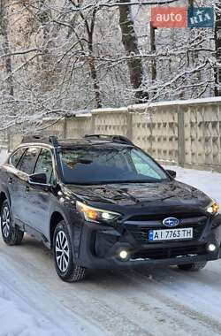 Внедорожник / Кроссовер Subaru Outback 2022 в Киеве