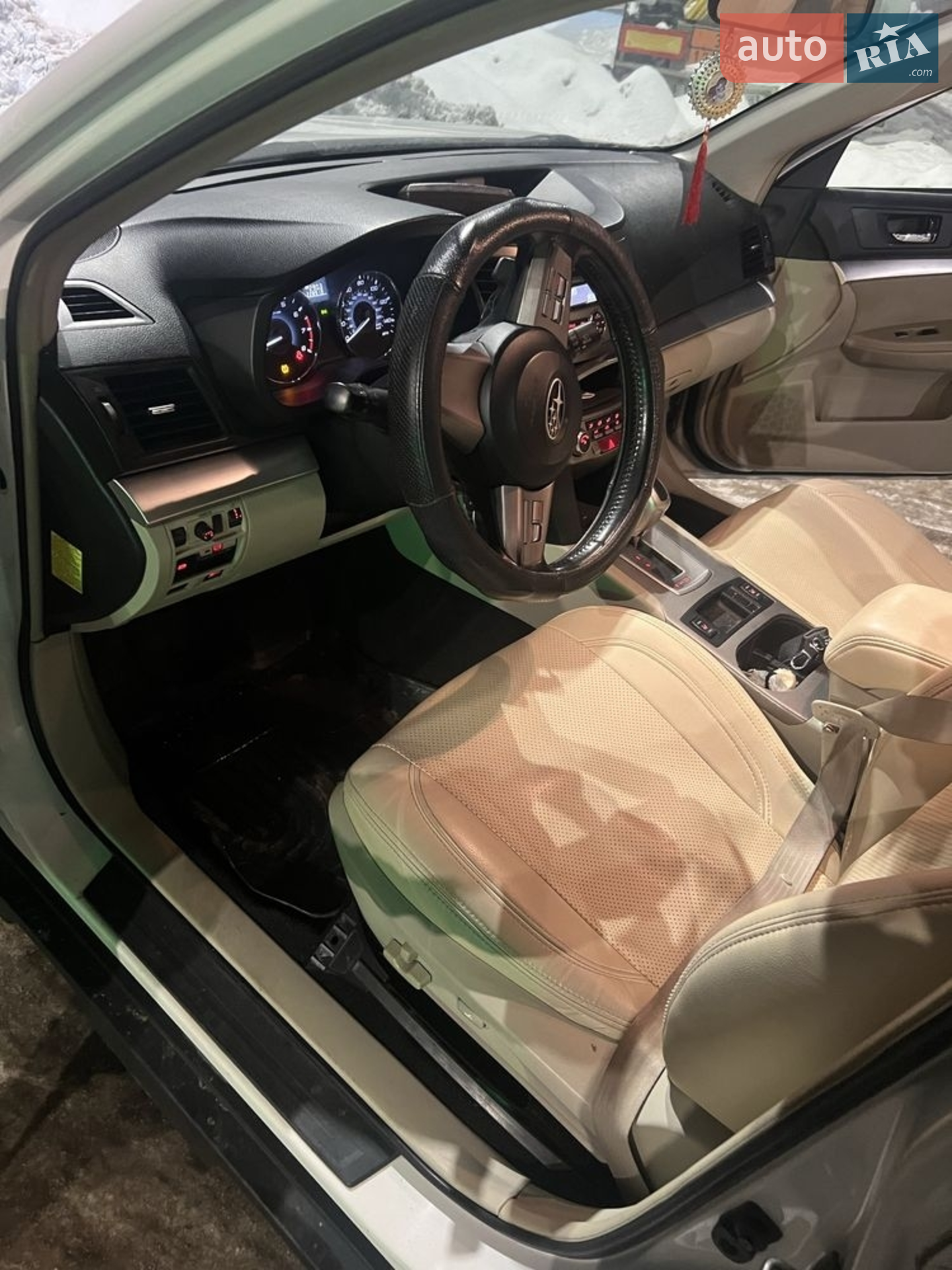2010 Subaru Outback - мініатюра 5