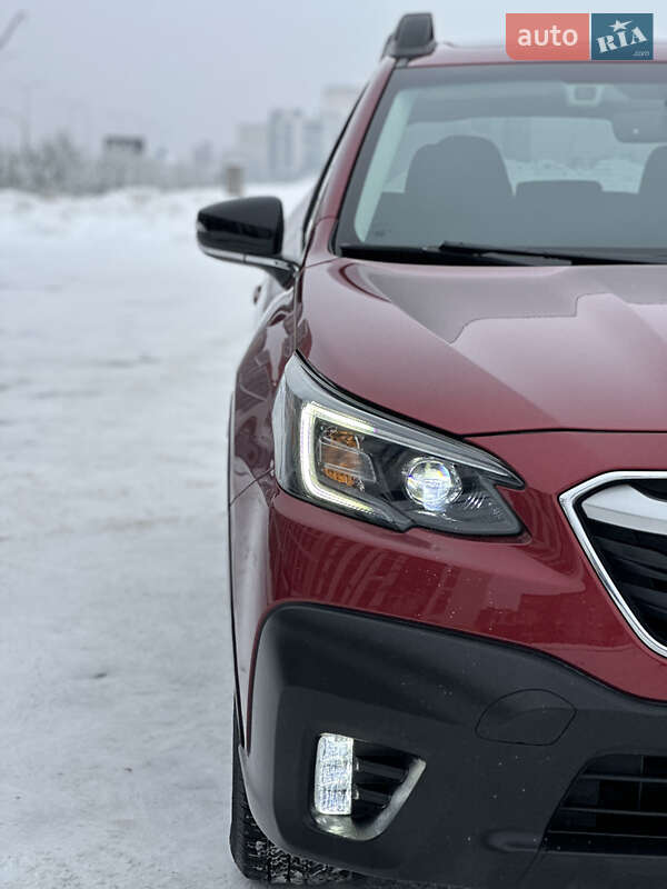 Внедорожник / Кроссовер Subaru Outback 2022 в Ровно