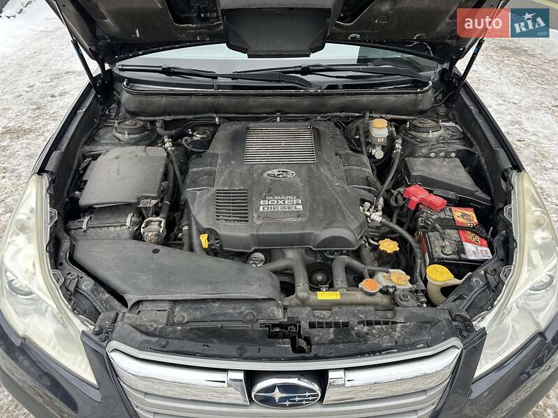 Универсал Subaru Outback 2012 в Жмеринке