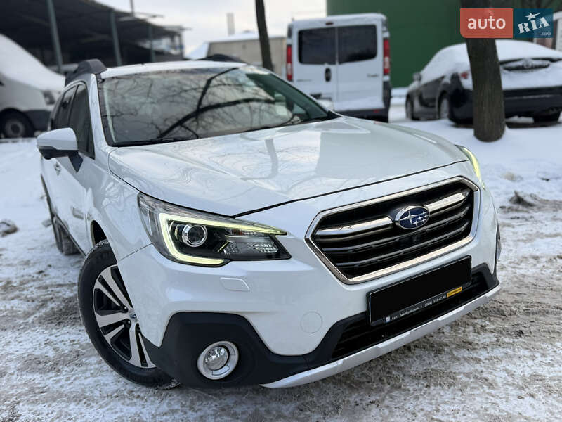 Универсал Subaru Outback 2018 в Киеве