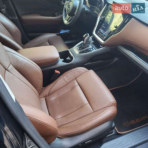 Универсал Subaru Outback 2019 в Киеве