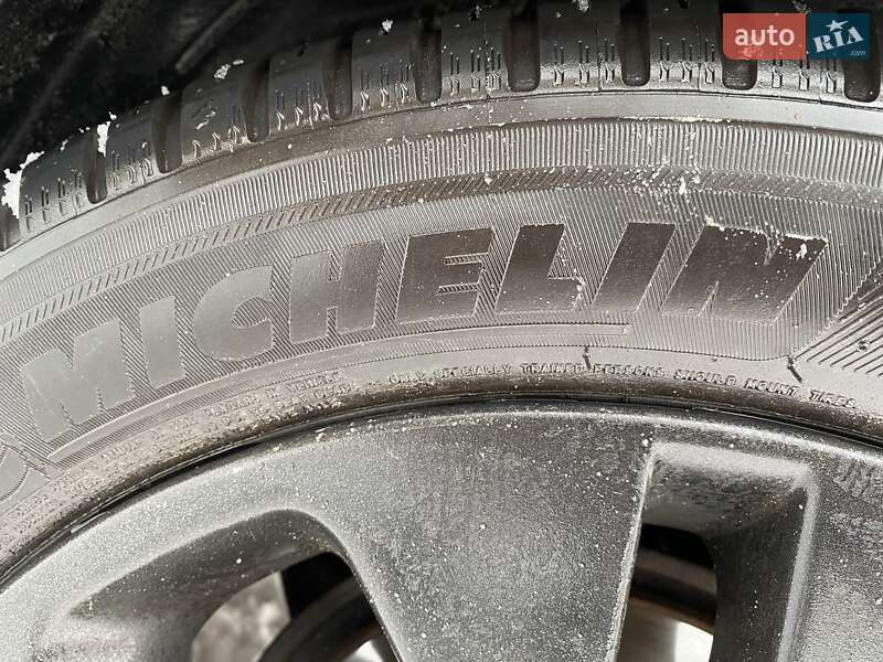 Универсал Subaru Outback 2008 в Киеве