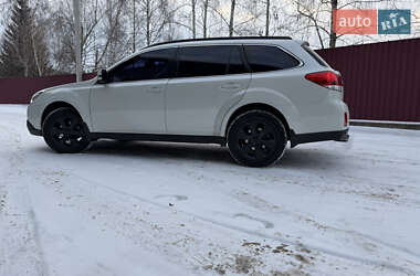 Універсал Subaru Outback 2010 в Києві
