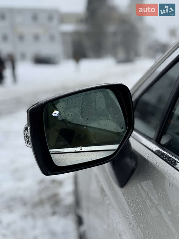 Универсал Subaru Outback 2017 в Луцке