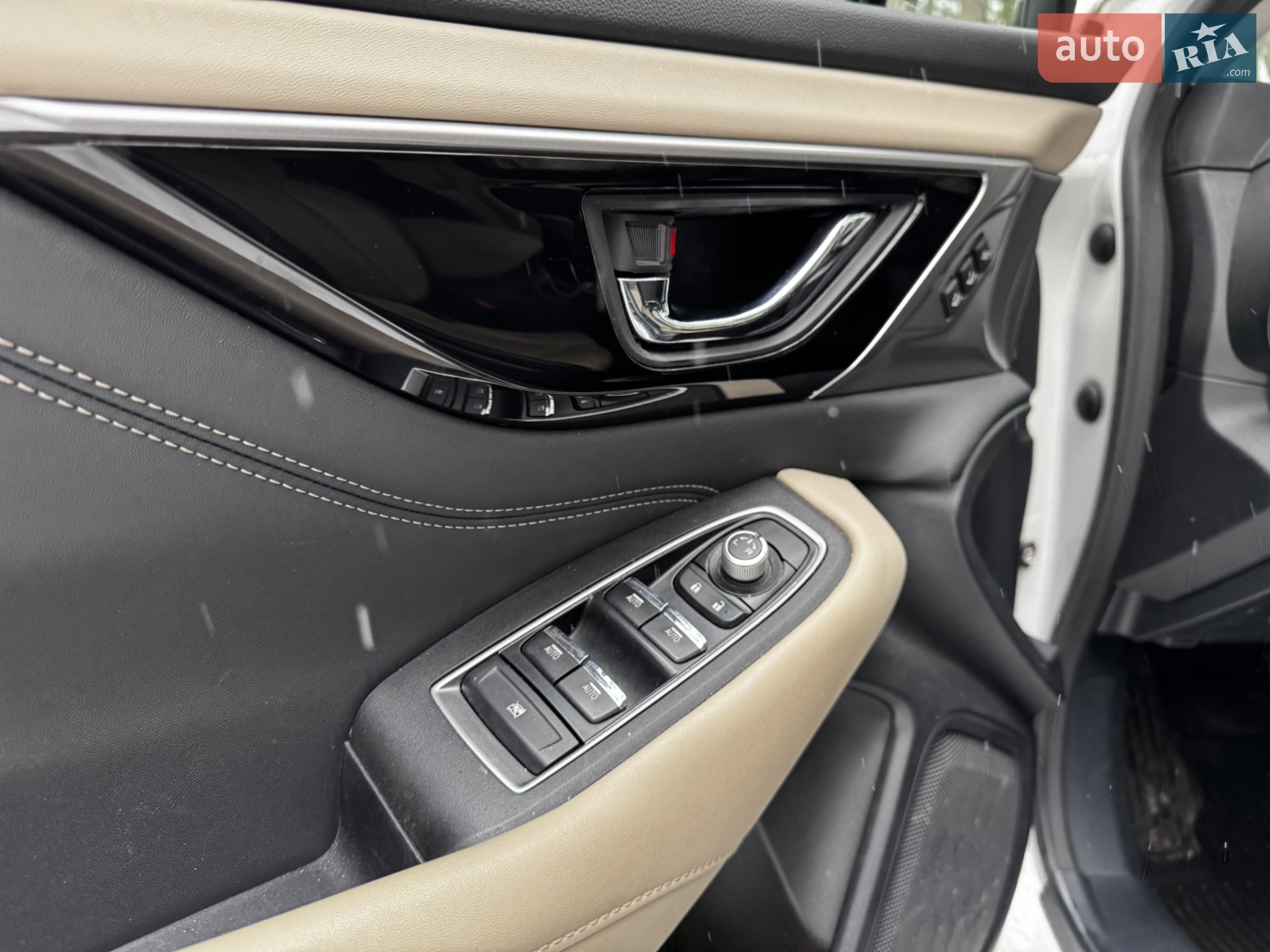 2020 Subaru Outback - мініатюра 17