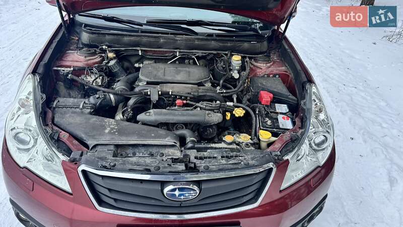 Універсал Subaru Outback 2010 в Києві