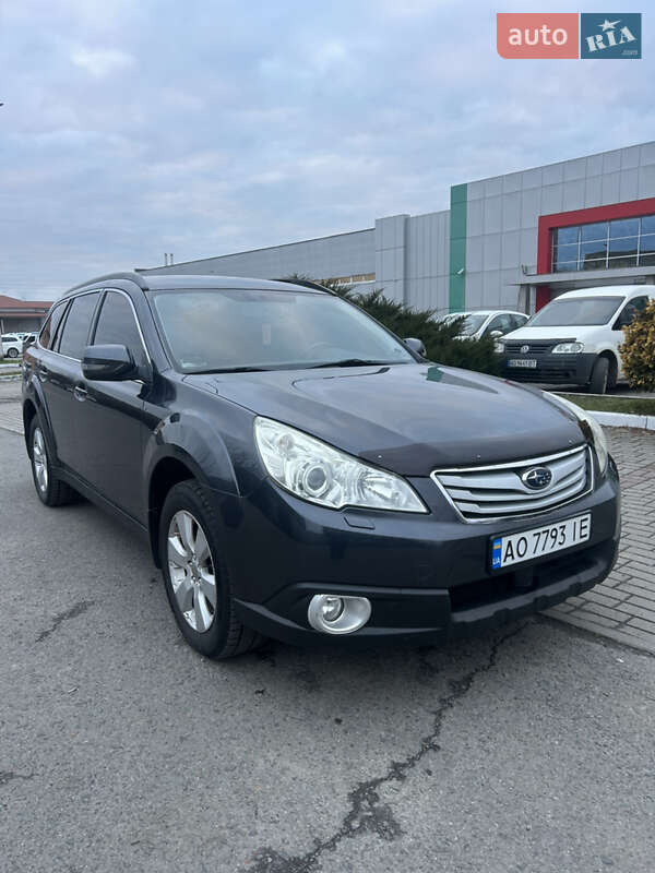 Универсал Subaru Outback 2009 в Ужгороде