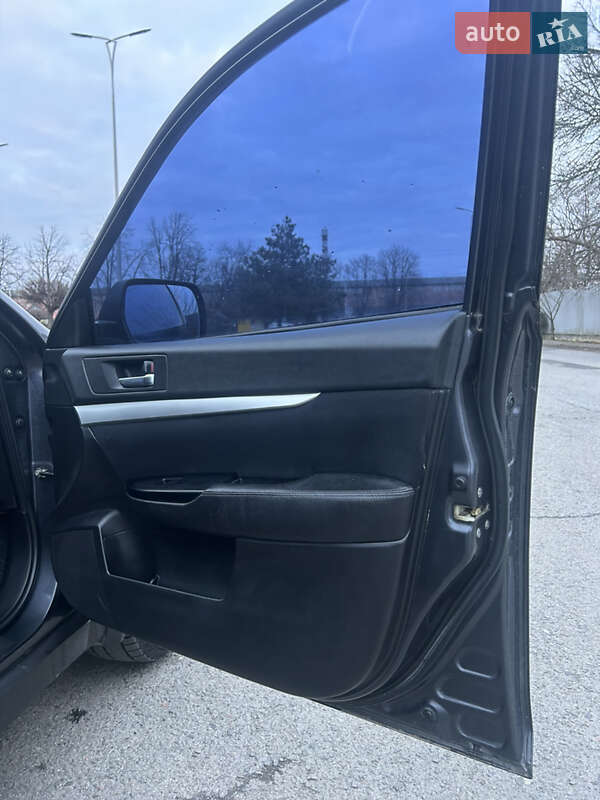 Универсал Subaru Outback 2009 в Ужгороде