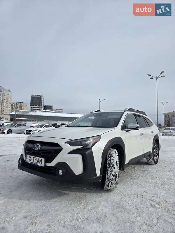 Внедорожник / Кроссовер Subaru Outback 2023 в Киеве