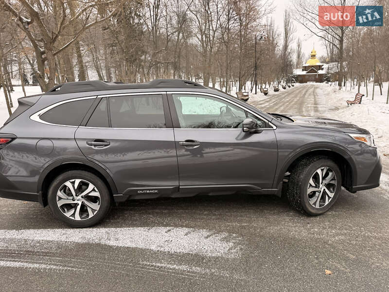 Позашляховик / Кросовер Subaru Outback 2020 в Києві