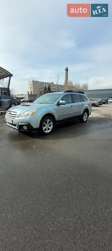 Subaru Outback 2013