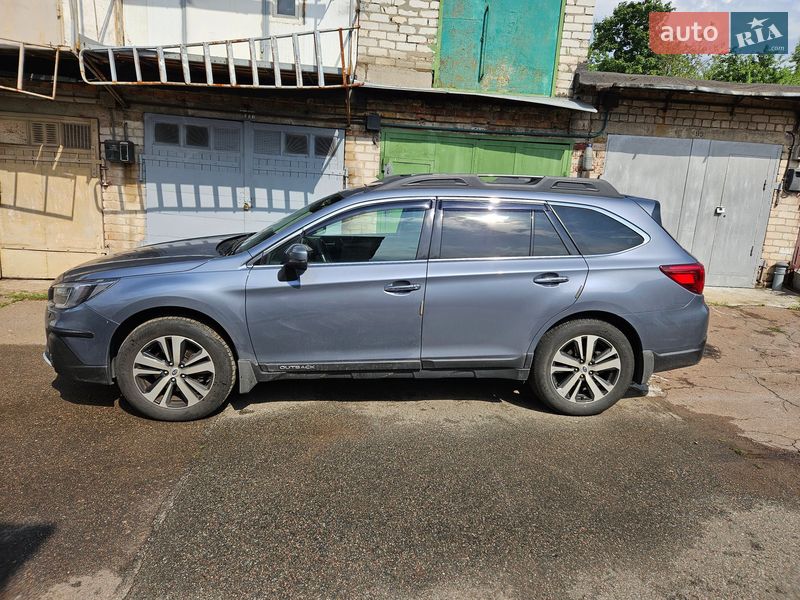 Універсал Subaru Outback 2018 в Києві