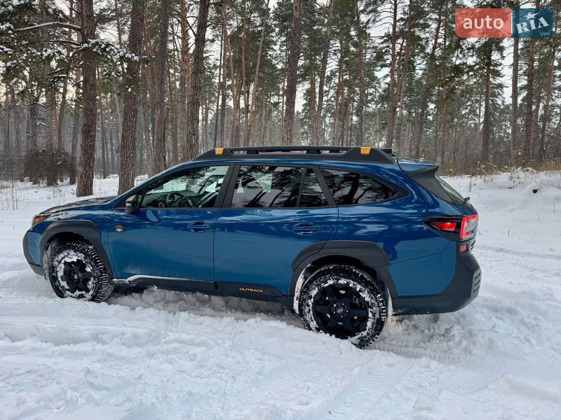 Внедорожник / Кроссовер Subaru Outback 2022 в Черкассах