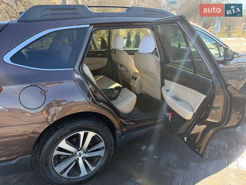 Універсал Subaru Outback 2019 в Шепетівці