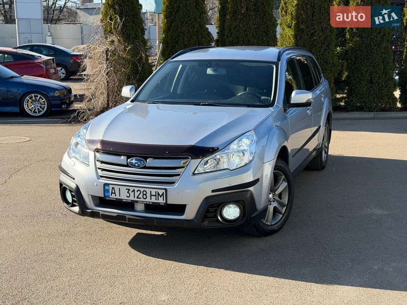 Универсал Subaru Outback 2012 в Киеве