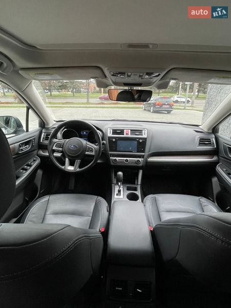 Универсал Subaru Outback 2017 в Луцке