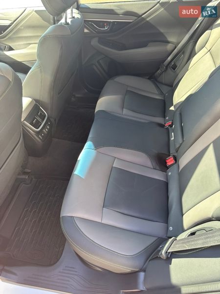 Внедорожник / Кроссовер Subaru Outback 2021 в Киеве