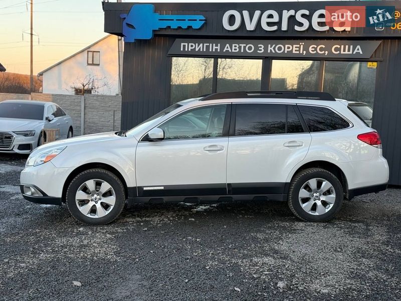 Універсал Subaru Outback 2011 в Хмельницькому