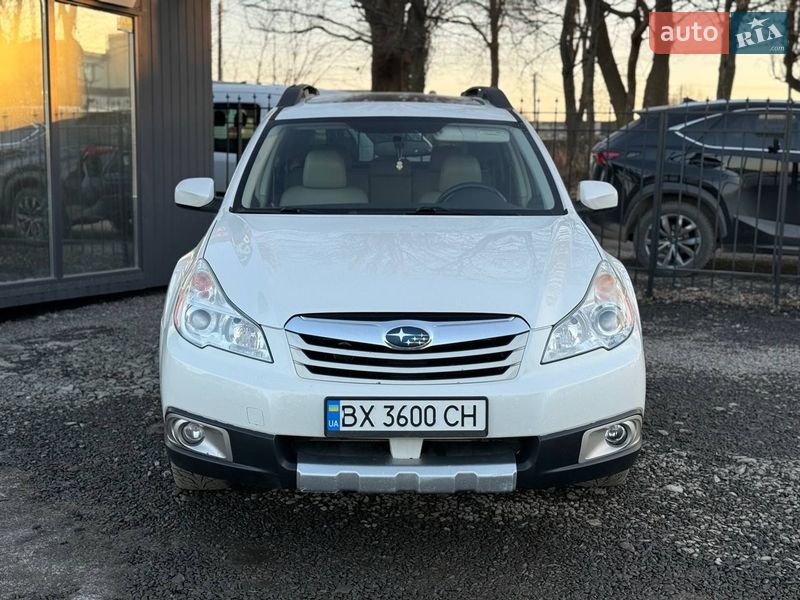 Універсал Subaru Outback 2011 в Хмельницькому
