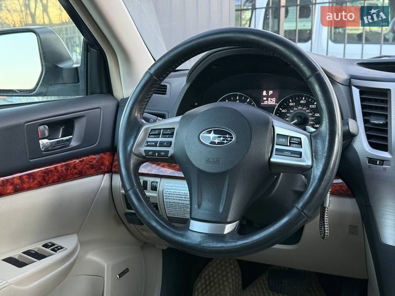 Універсал Subaru Outback 2011 в Хмельницькому