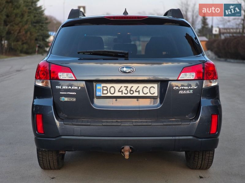 Універсал Subaru Outback 2012 в Тернополі