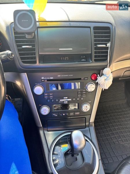 Універсал Subaru Outback 2008 в Дніпрі