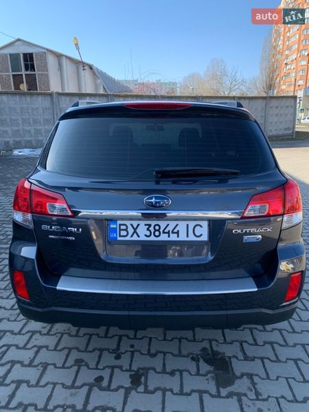 Универсал Subaru Outback 2013 в Хмельницком